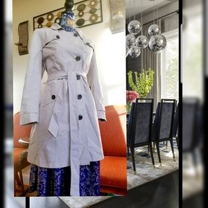 SOLD *Tie waist beautiful trench coat NWOT